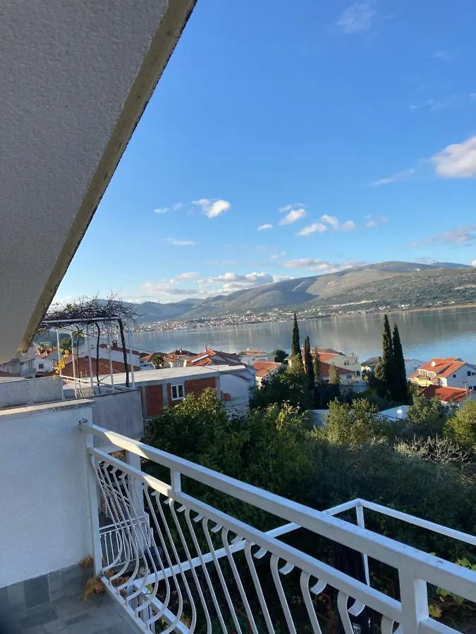 Apartmentivanka Trogir 0*,