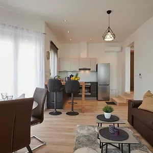  Apartament Kelava