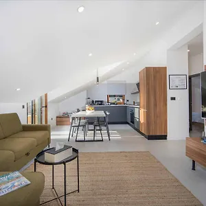 Oleander Urban Suites, High-speed Internet, At 250, Pet Friendly Apartman