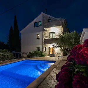 Apartment Maca &, Trogir