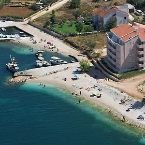 Apartment Plaza, Trogir